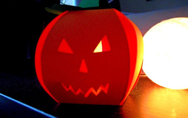 Challenge Halloween : une citrouille en papier [D.I.Y.]